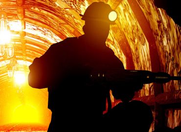 FIFO workers want action on mental health in mining industry